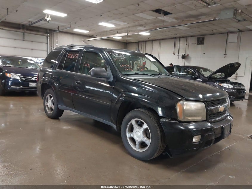 1GNDT13S682164405 2008 Chevrolet Trailblazer Lt auction photo 1