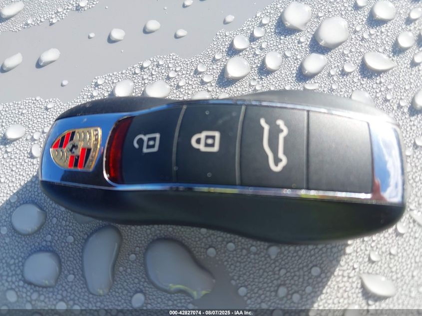 2022 Porsche Macan - WP1AA2A58NLB09110