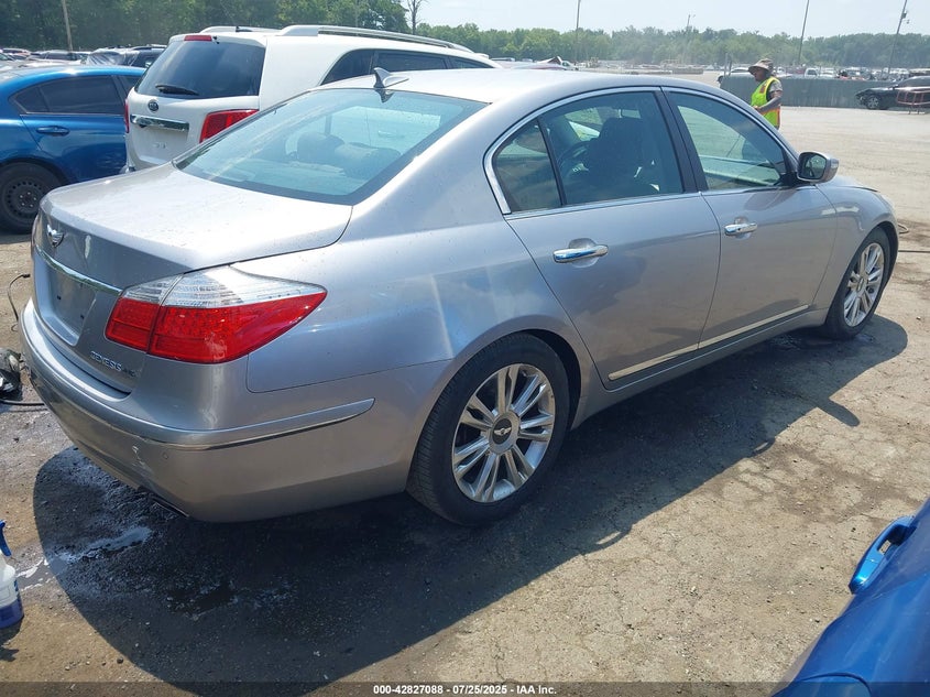 2010 Hyundai Genesis 4.6 VIN: KMHGC4DF0AU070647 Lot: 42827088