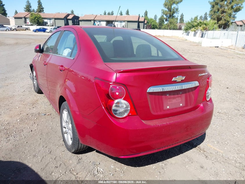 Vin: 1g1jc5sh2f4162430, lot: 43320687, chevrolet sonic lt auto 20153