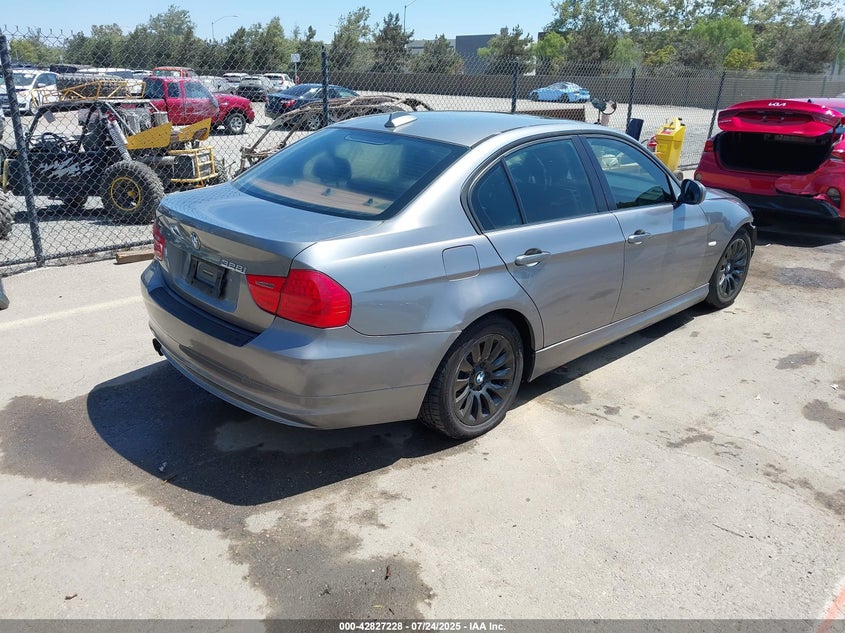 2009 BMW 328I VIN: WBAPH57559NM32778 Lot: 42827228