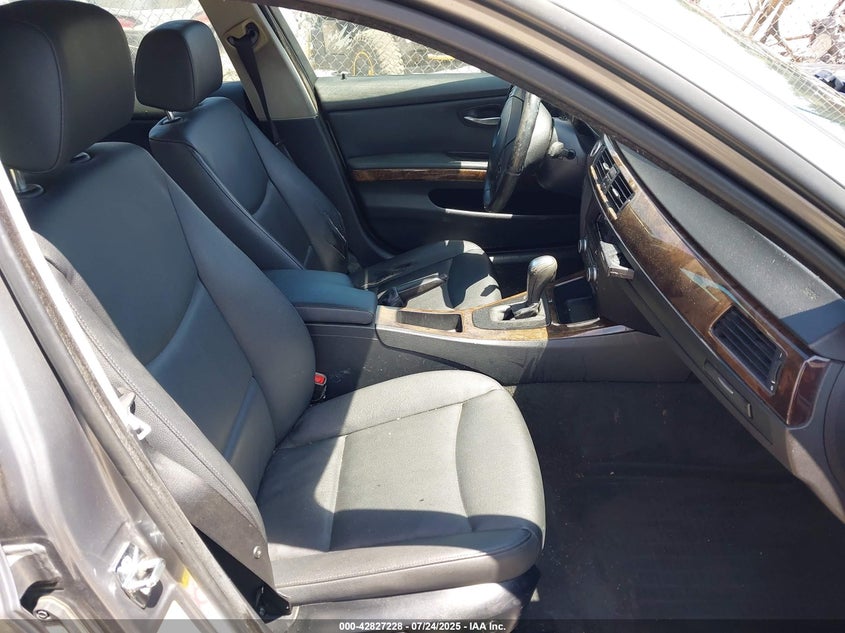 2009 BMW 328I VIN: WBAPH57559NM32778 Lot: 42827228