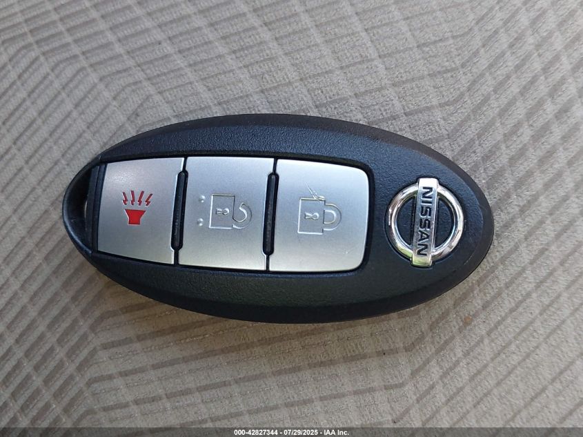 2015 NISSAN ROGUE SV - 5N1AT2MK2FC750909