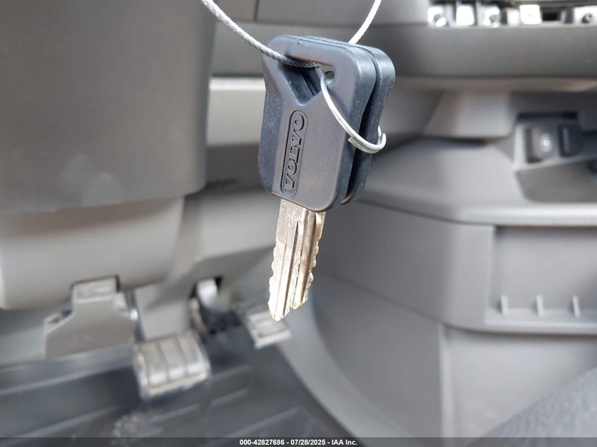 2019 Volvo Vnl VIN: 4V4NC9EG7KN204764 Lot: 42827686