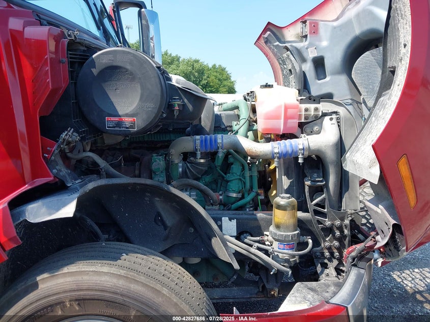 2019 Volvo Vnl VIN: 4V4NC9EG7KN204764 Lot: 42827686