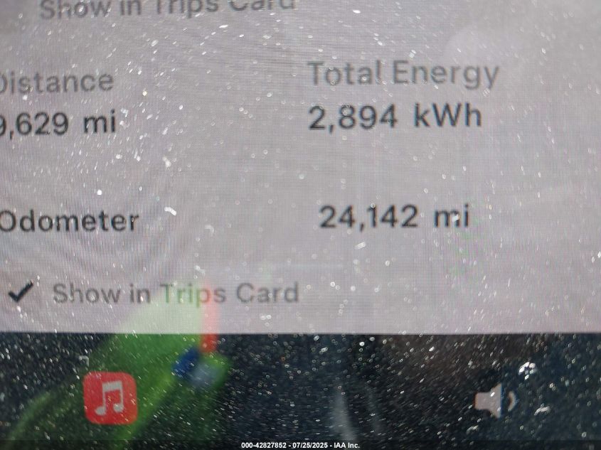 2021 Tesla Model Y Long Range Dual Motor All-Wheel Drive VIN: 5YJYGDEEXMF067965 Lot: 42827852