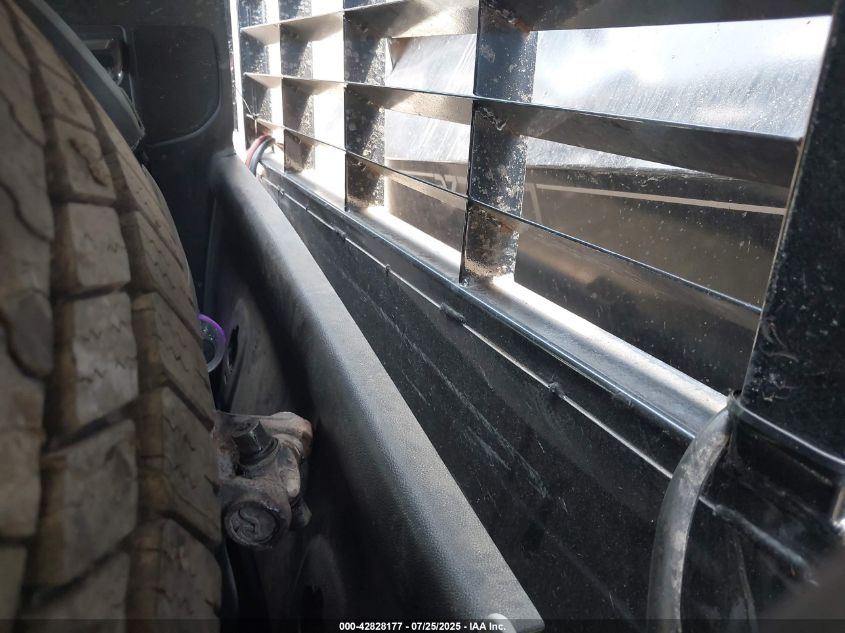 2015 Chevrolet Silverado 3500Hd Wt VIN: 1GB3KYC85FZ134700 Lot: 42828177