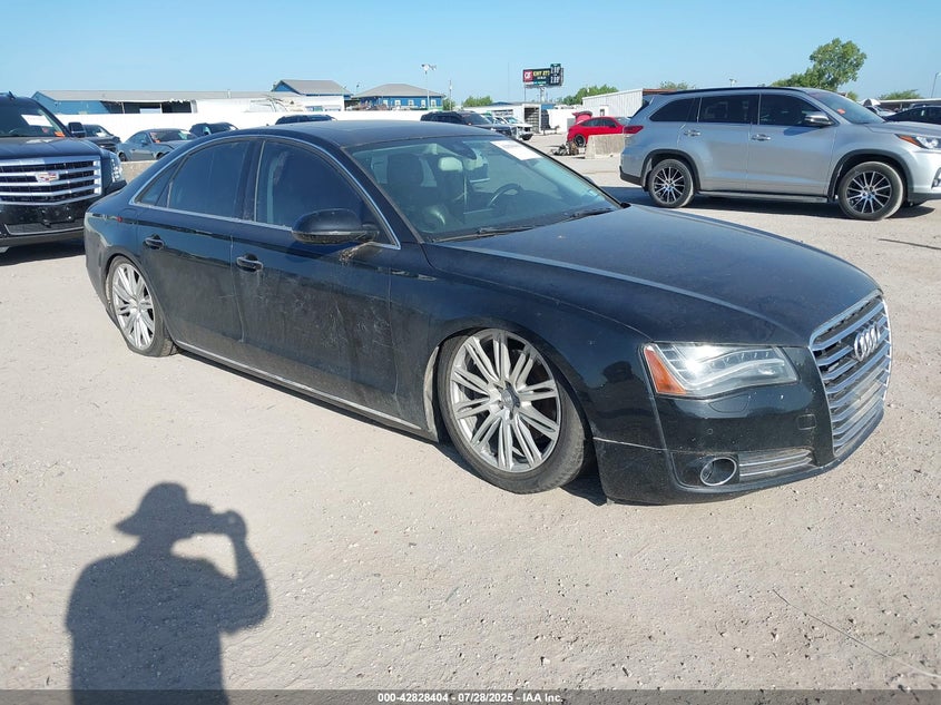 WAUAVAFD6BN000996 2011 Audi A8 4.2 auction photo 1