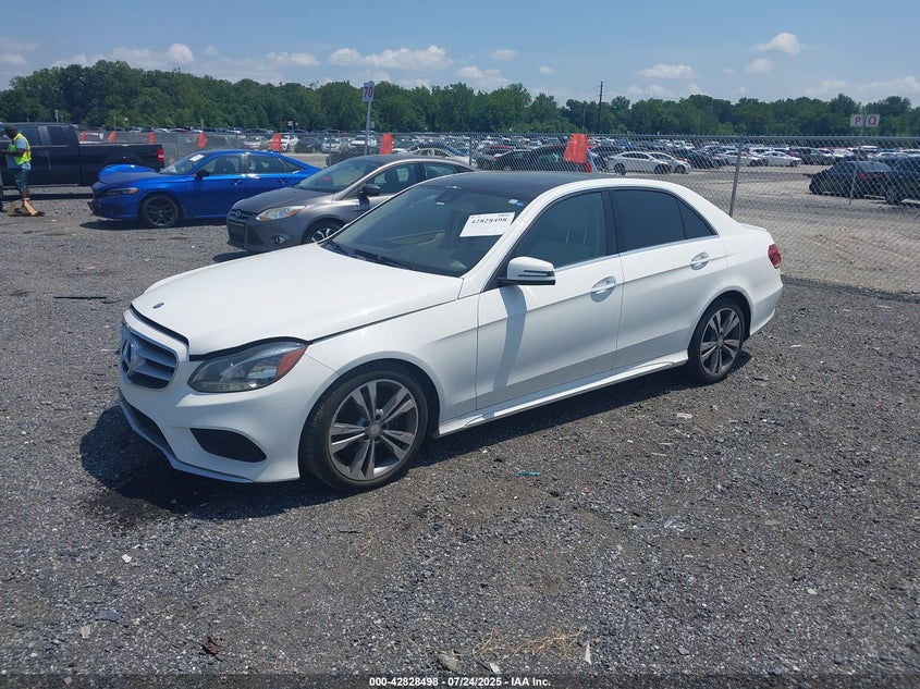 2014 MERCEDES-BENZ E 350 - WDDHF5KB3EA950759