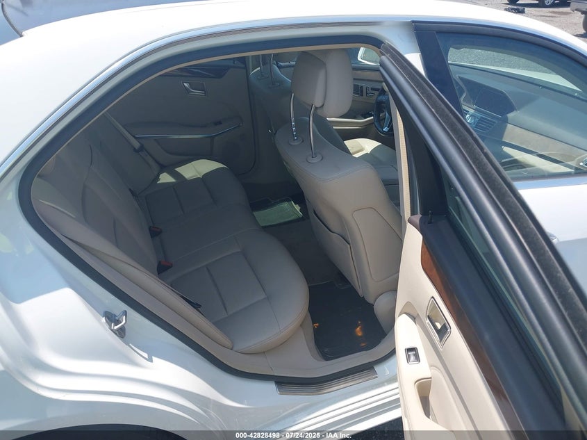 2014 MERCEDES-BENZ E 350 - WDDHF5KB3EA950759
