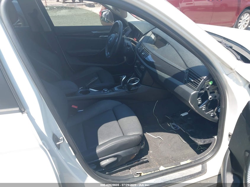 2014 BMW X1 XDRIVE28I - WBAVL1C59EVY18523