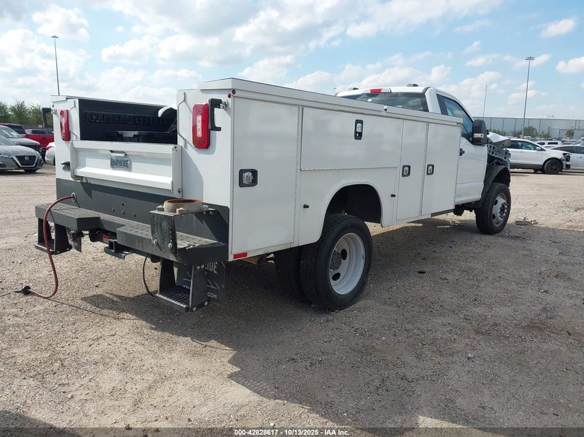 1FDUF4GN0NDA27428 2022 FORD F450 photo no. 4