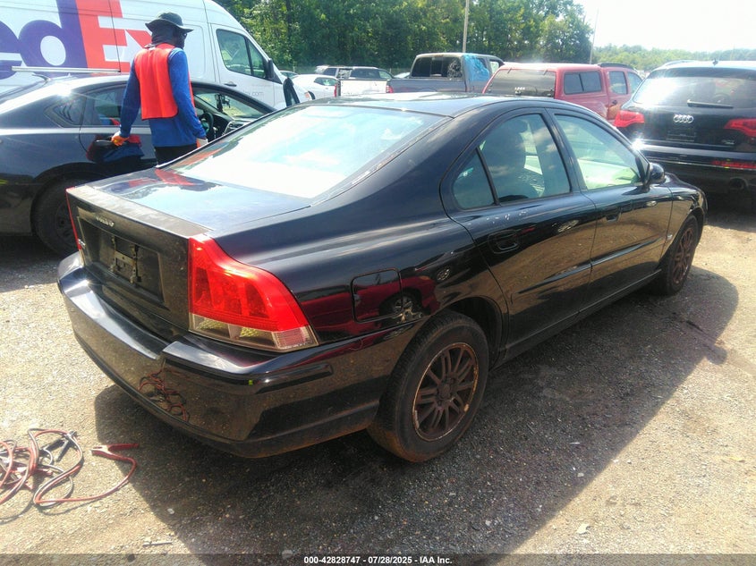 YV1RS612152427892 2005 VOLVO S60 photo no. 4