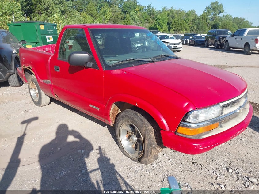 1GCCS145628222601 2002 Chevrolet S-10 Ls auction photo 1