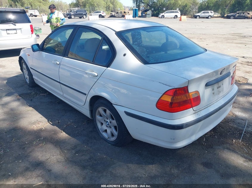 2002 BMW 325I white sedan gasoline WBAET37452NG70513 photo #4