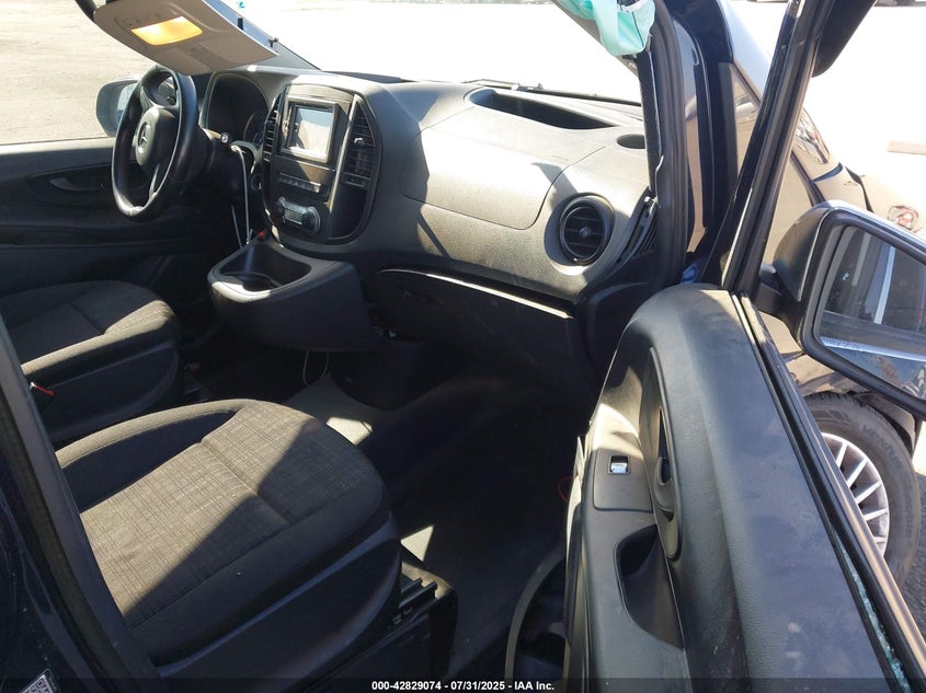 2020 MERCEDES-BENZ METRIS - W1YV0CEY9L3688441