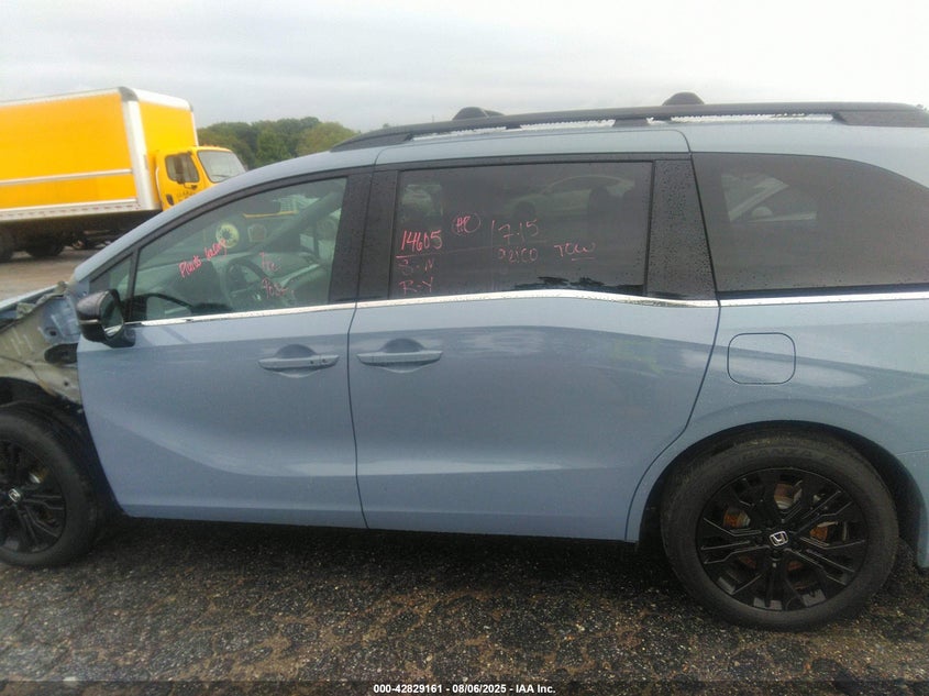 2025 Honda Odyssey Sport-L VIN: 5FNRL6H75SB009638 Lot: 42829161