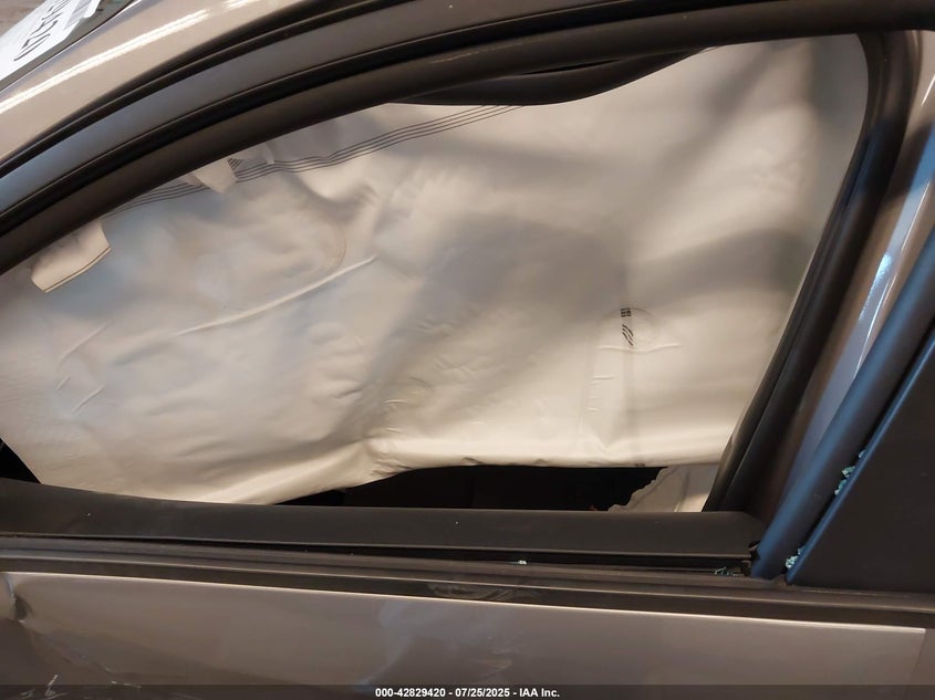 2023 HYUNDAI ELANTRA SEL KMHLM4AG8PU444410