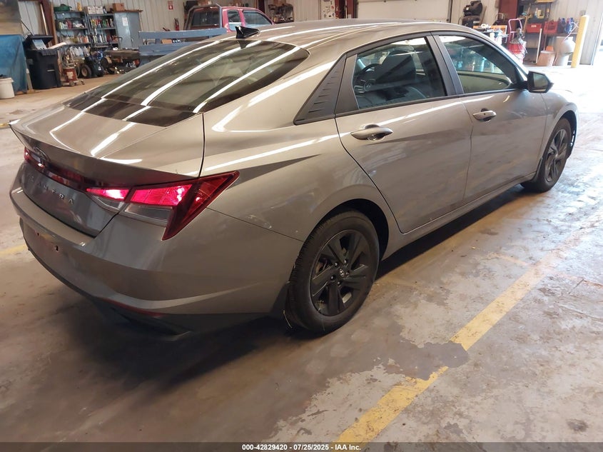 2023 HYUNDAI ELANTRA SEL KMHLM4AG8PU444410