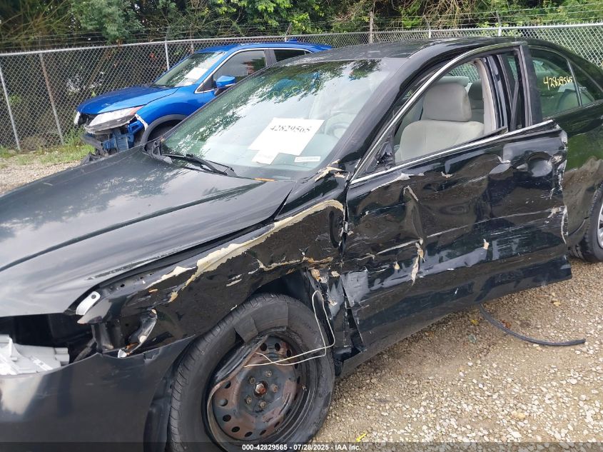 2007 Toyota Camry Le VIN: 4T1BE46KX7U543185 Lot: 42829565