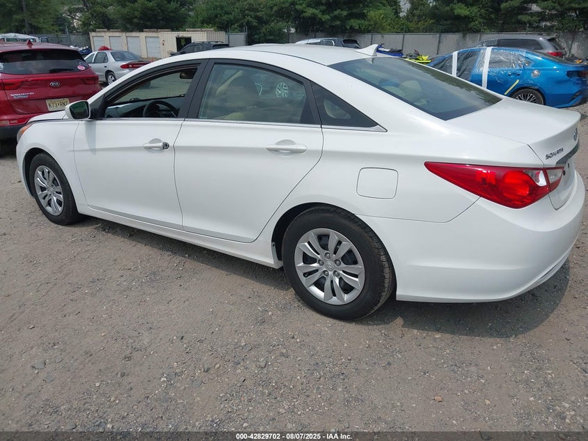 5NPEB4AC0BH202360 2011 HYUNDAI SONATA photo no. 3