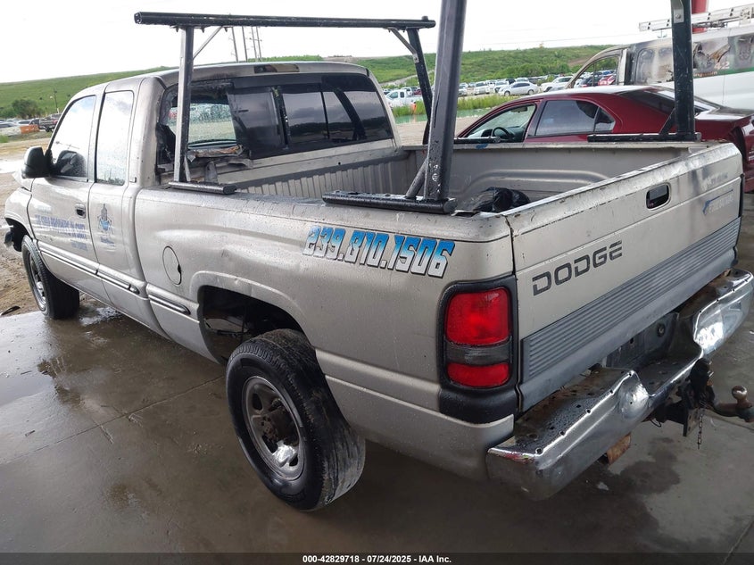 3B7KC23W9XG138735 1999 DODGE RAM photo no. 3