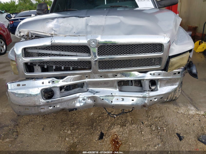 3B7KC23W9XG138735 1999 DODGE RAM photo no. 6
