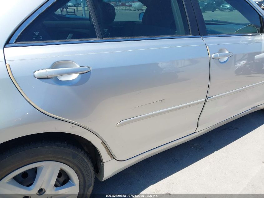 2010 Toyota Camry Le VIN: 4T4BF3EK0AR028038 Lot: 42829723