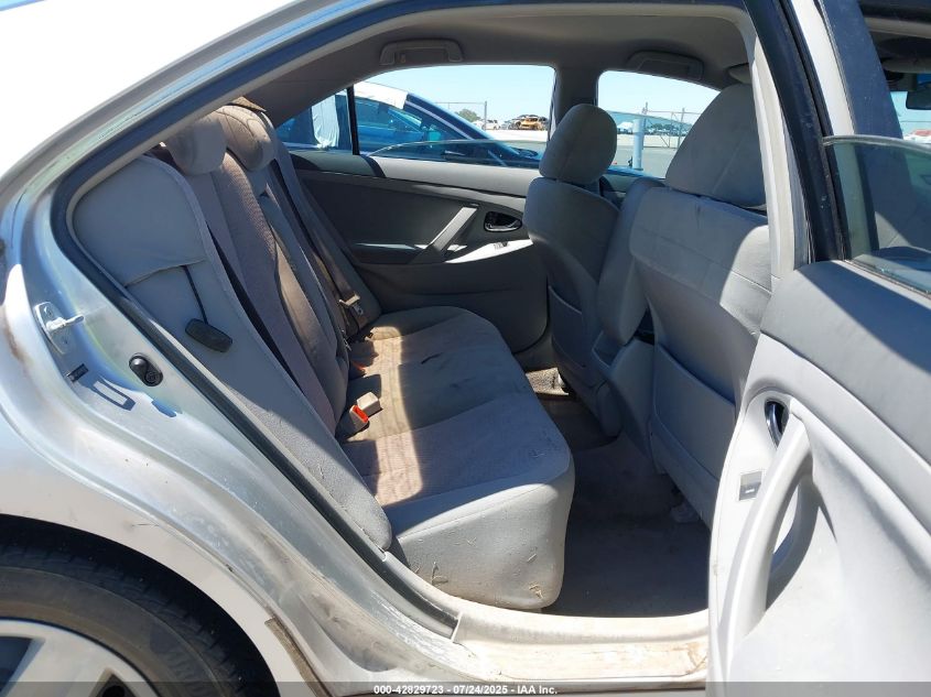 2010 Toyota Camry Le VIN: 4T4BF3EK0AR028038 Lot: 42829723