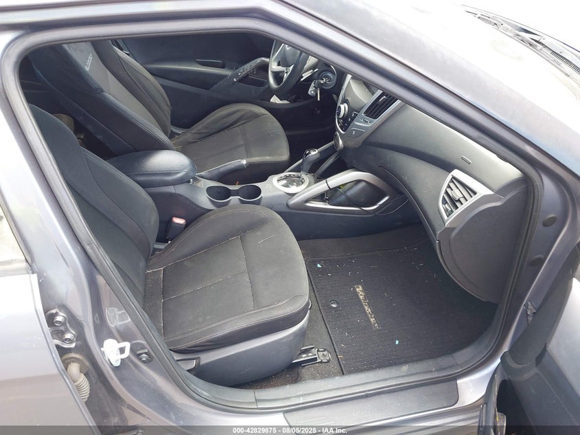 2013 HYUNDAI VELOSTER - KMHTC6AD0DU127253