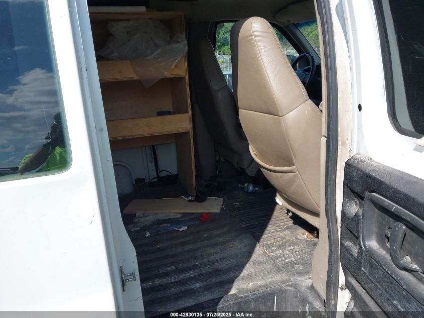 2005 Chevrolet Express VIN: 1GCEG15X051136384 Lot: 42830135