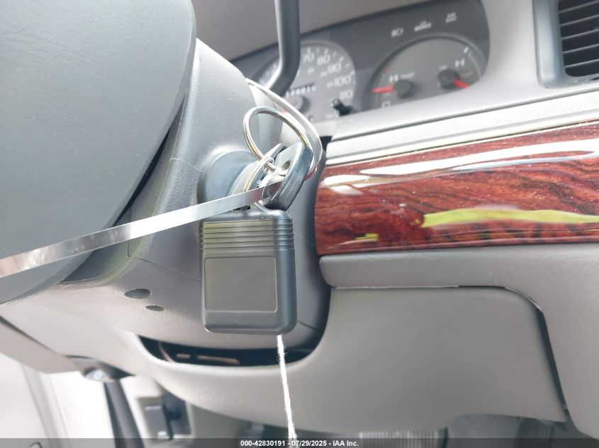 2002 Mercury Grand Marquis Ls VIN: 2MEFM75W42X610457 Lot: 42830191