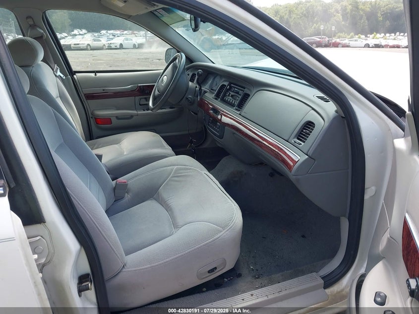 2MEFM75W42X610457 2002 MERCURY GRAND MARQUIS photo no. 5
