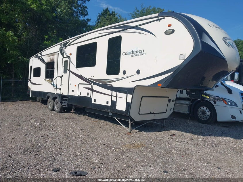 5ZT3BK5B4FA311638 2015 Coachmen R 395Rl auction photo 1