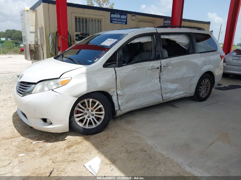 2017 TOYOTA SIENNA XLE 8 PASSENGER - 5TDYZ3DC7HS876605