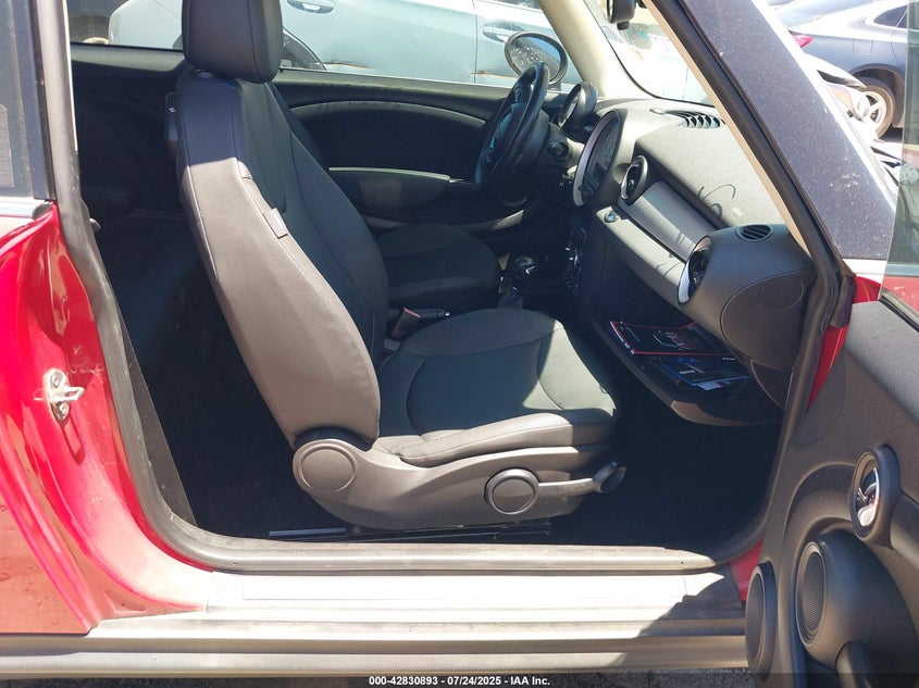 2011 Mini Cooper VIN: WMWSU3C59BT097994 Lot: 42830893