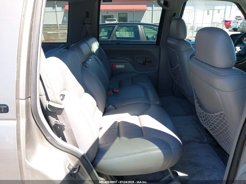 1999 Chevrolet Tahoe Ls VIN: 1GNEK13R8XR101882 Lot: 42830937