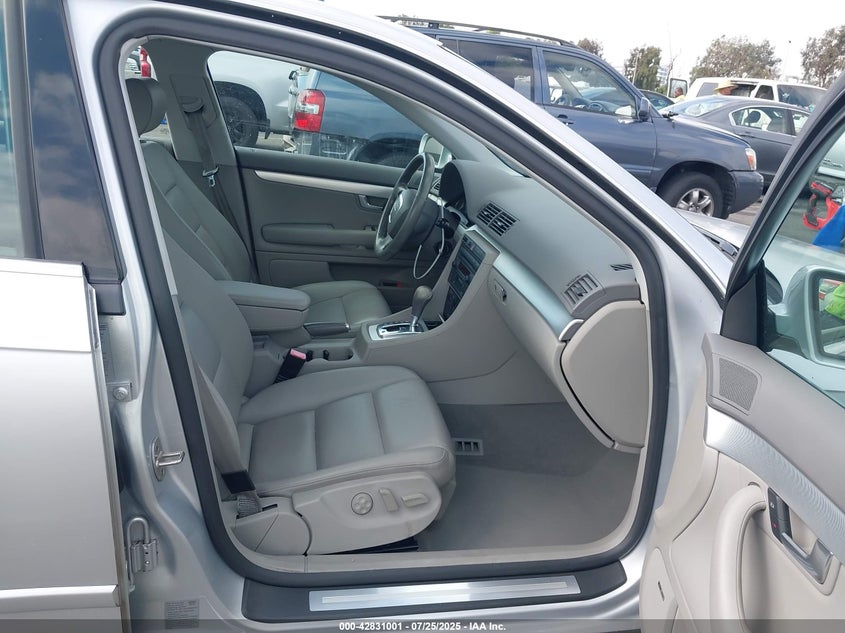 2005 Audi A4 2.0T VIN: WAUAF68E05A437422 Lot: 42831001