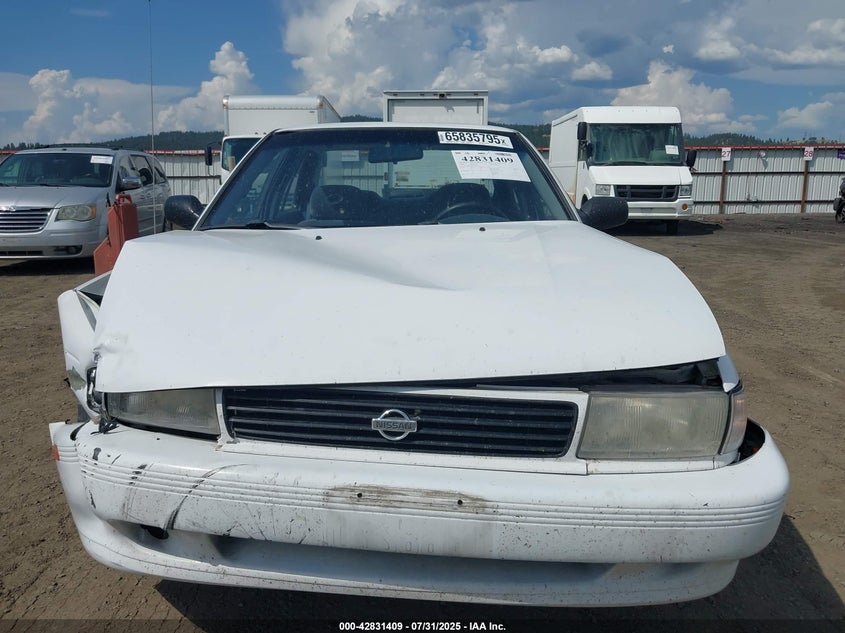 1994 Nissan Sentra E/Xe/Gxe/Le VIN: 1N4EB31F2RC877000 Lot: 42831409