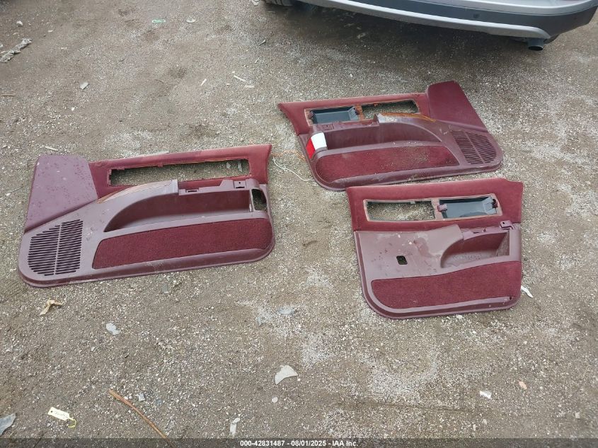 1995 Chevrolet Caprice Classic VIN: 1G1BL52WXSR137372 Lot: 42831487