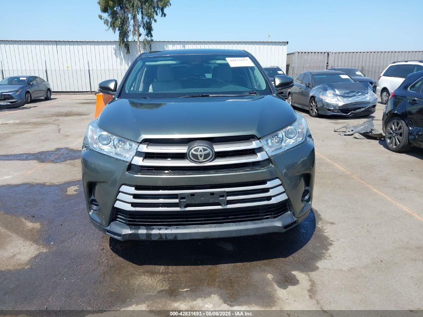 2018 Toyota Highlander Le VIN: 5TDZARFH1JS035487 Lot: 42831693