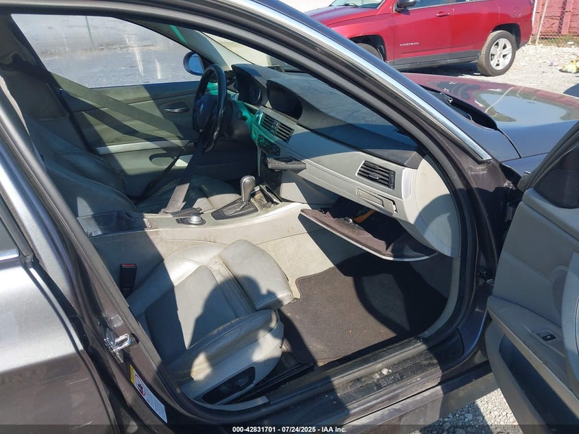 2006 BMW 330I VIN: WBAVB33506PS12015 Lot: 42831701