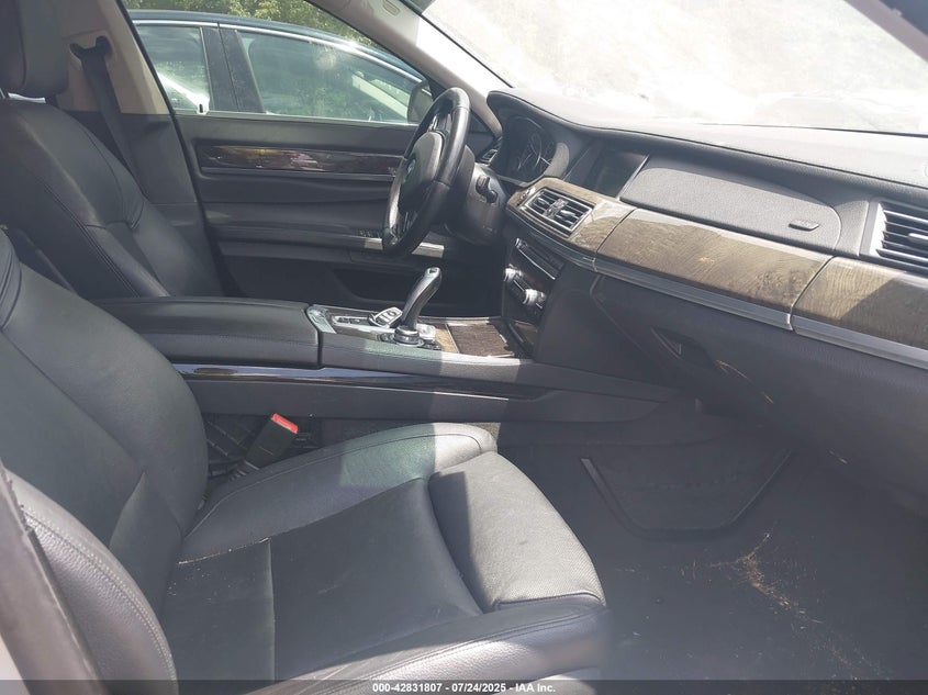 2013 BMW 740I - WBAYA6C51DD143660