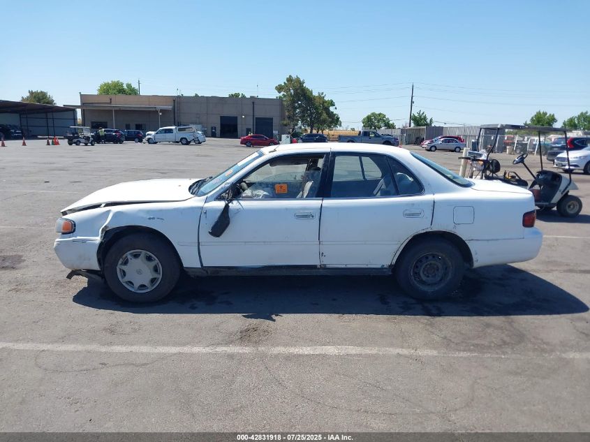 1996 Toyota Camry Dx/Le/Xle VIN: JT2BG12KXT0380003 Lot: 42831918
