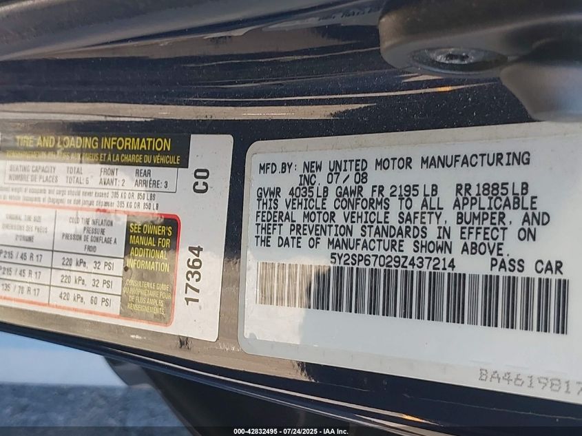 2009 Pontiac Vibe VIN: 5Y2SP67029Z437214 Lot: 42832495