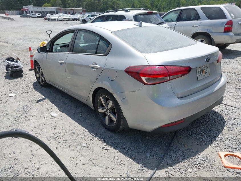 2018 KIA FORTE LX - 3KPFL4A75JE254008