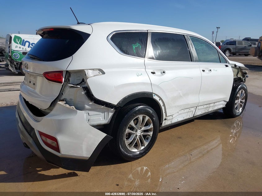 2020 HYUNDAI SANTA FE SE - 5NMS23AD2LH173304