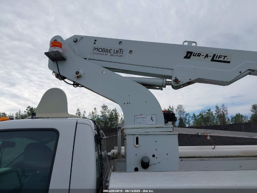 2013 Ford F-450 Chassis Xl VIN: 1FDUF4GT0DEB53652 Lot: 42833019