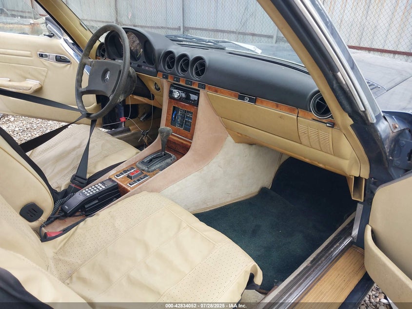 1981 Mercedes-Benz 380 Slc VIN: WDBBA25A4BB002388 Lot: 42834052