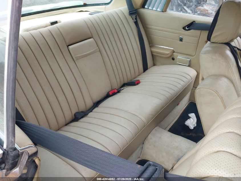 1981 Mercedes-Benz 380 Slc VIN: WDBBA25A4BB002388 Lot: 42834052